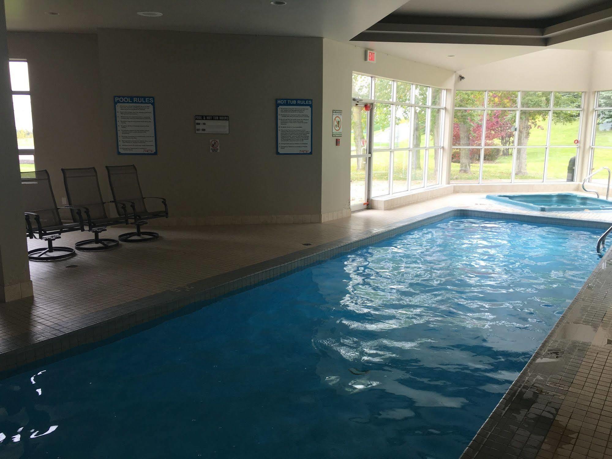 Olympic Suites 卡加利 外观 照片